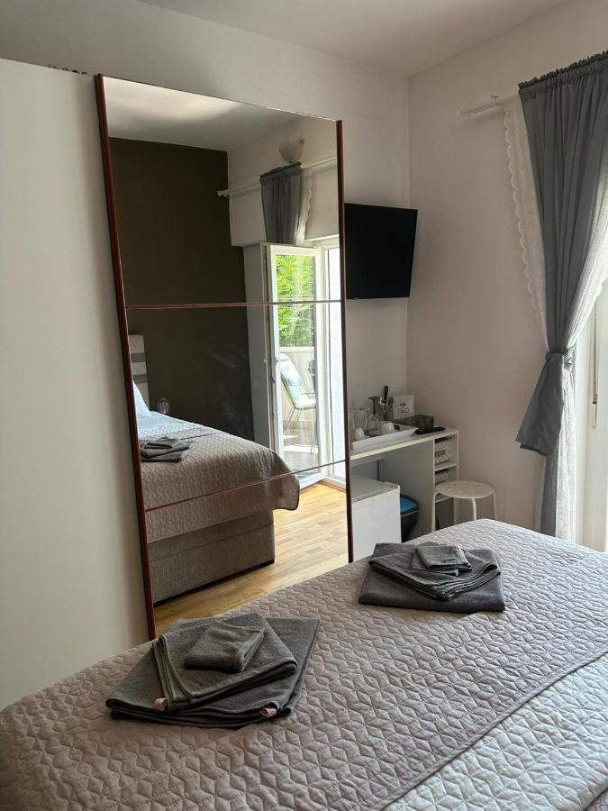 Bonbon Room And Apartment Zára Kültér fotó